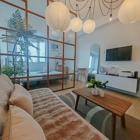 Spacious Studio Qc, Manila-3